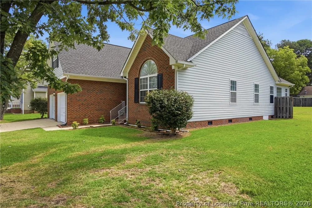 106 Timber Ridge Drive Raeford, NC 28376