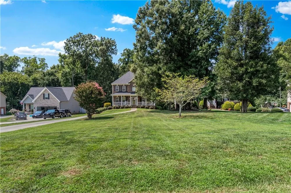 5356 Graycliff Lane Clemmons, NC 27012