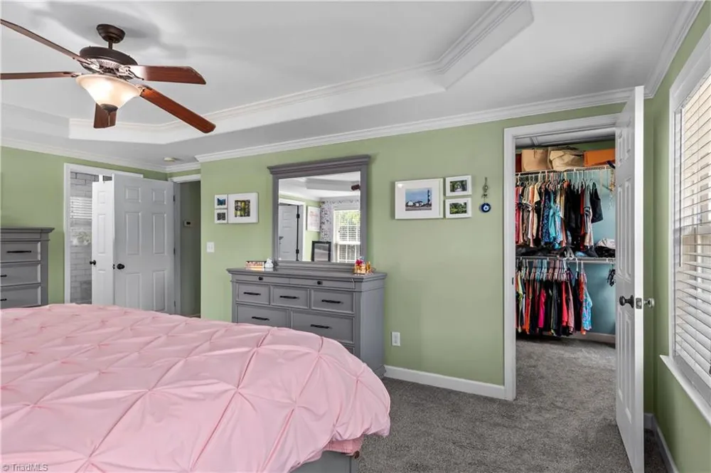 5356 Graycliff Lane Clemmons, NC 27012