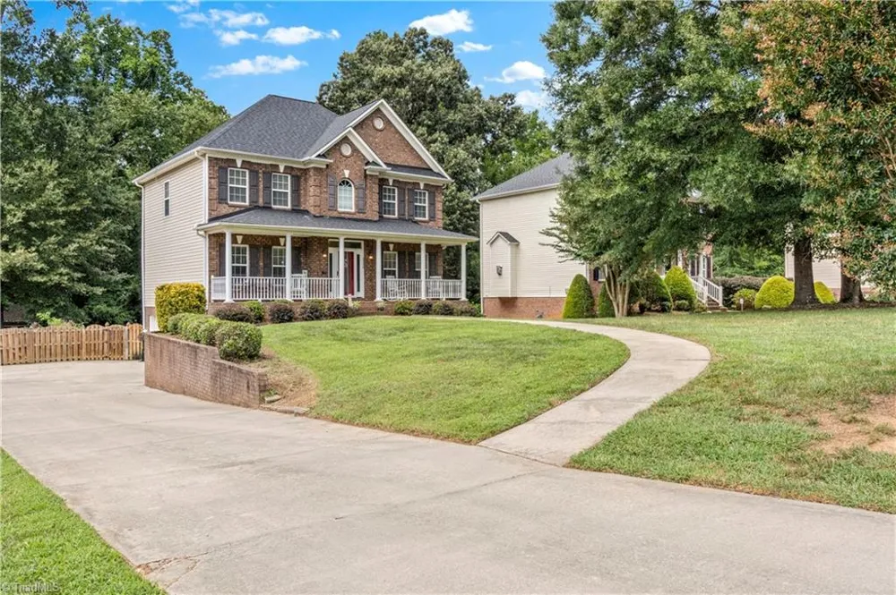 5356 Graycliff Lane Clemmons, NC 27012