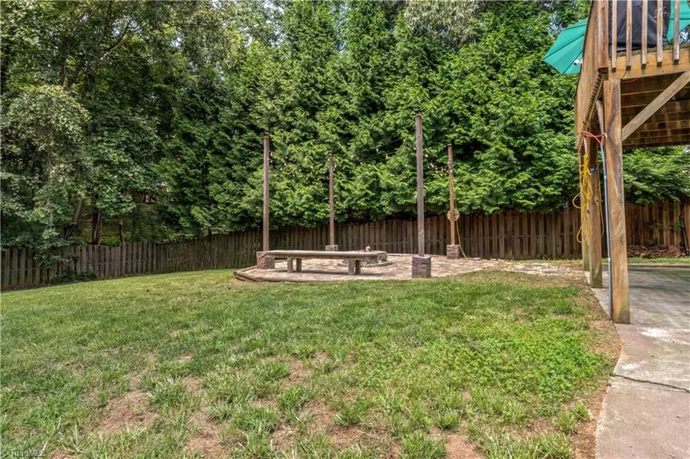 5356 Graycliff Lane Clemmons, NC 27012