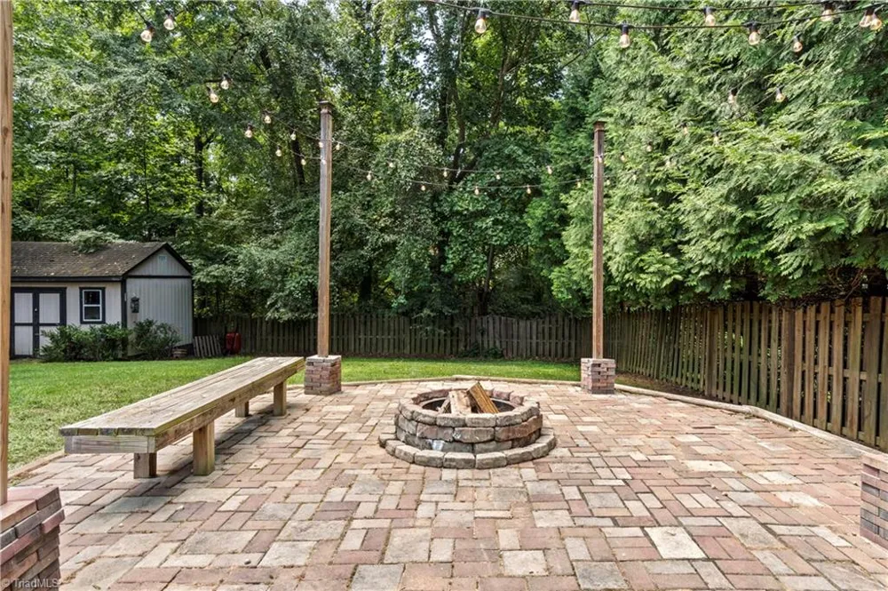 5356 Graycliff Lane Clemmons, NC 27012