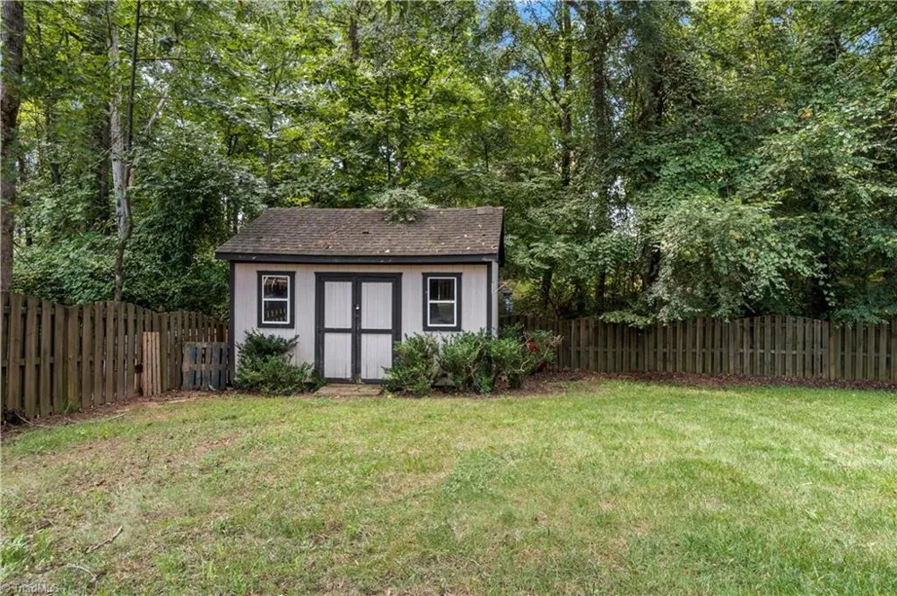 5356 Graycliff Lane Clemmons, NC 27012