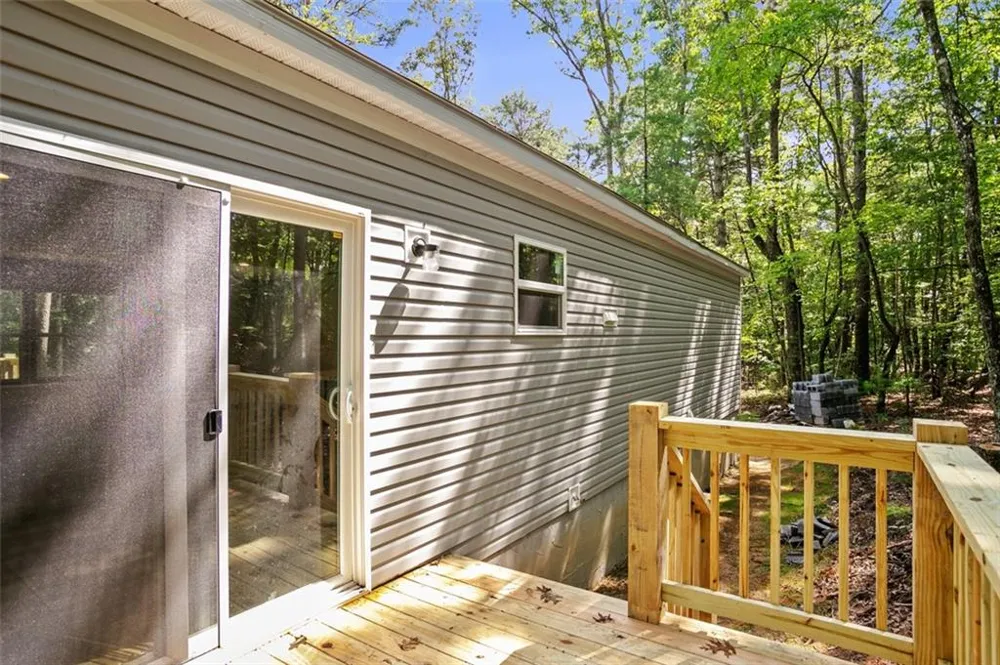 8827 Big Creek Road Ellijay, GA 30536