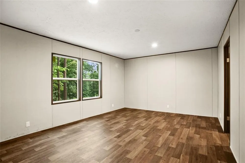 8827 Big Creek Road Ellijay, GA 30536