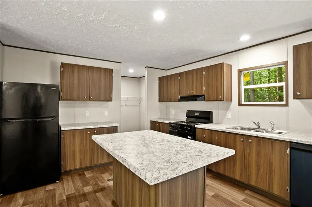 8827 Big Creek Road Ellijay, GA 30536