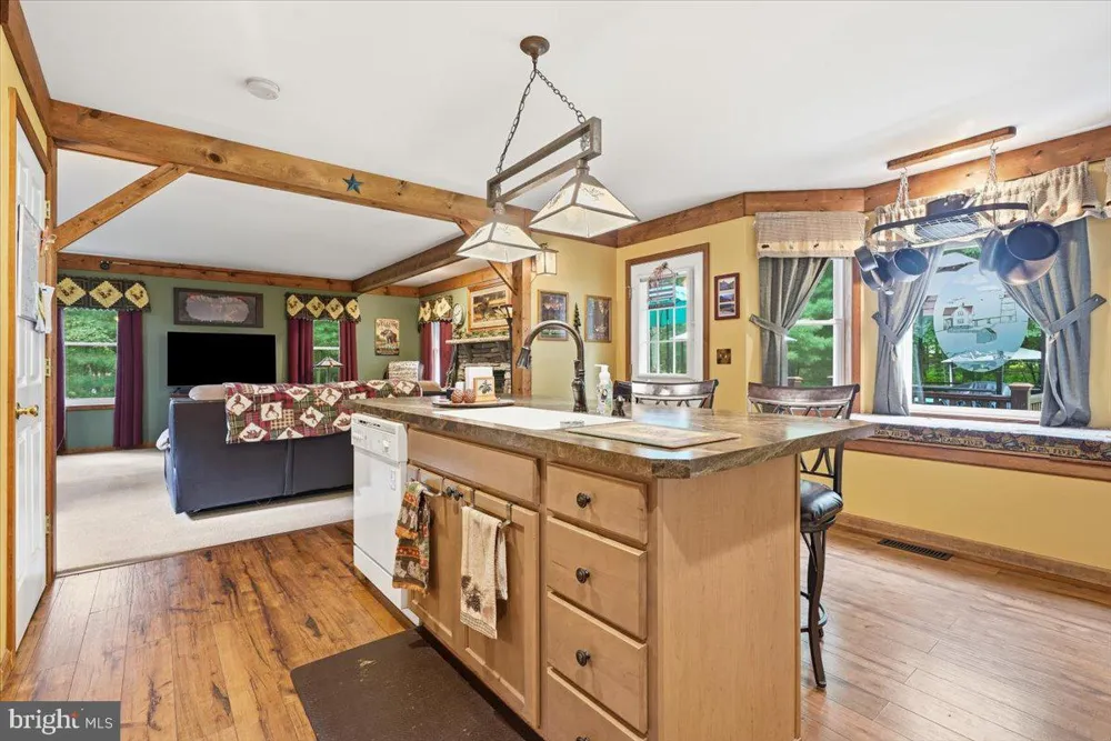 2210 GREEN STREET Lehighton, PA 18235