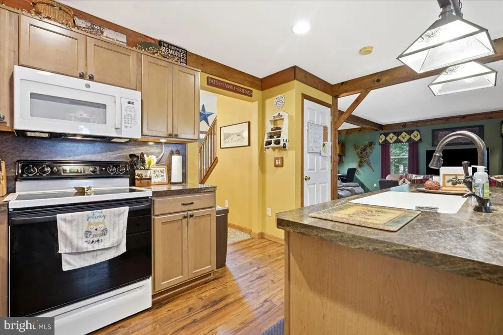 2210 GREEN STREET Lehighton, PA 18235