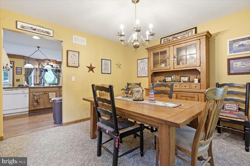 2210 GREEN STREET Lehighton, PA 18235