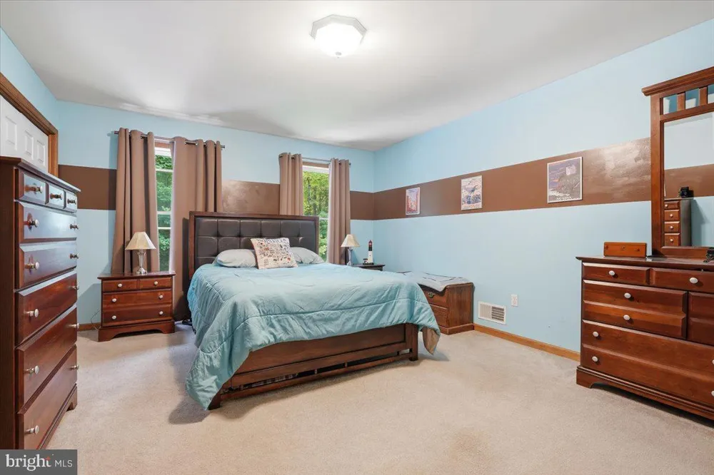 2210 GREEN STREET Lehighton, PA 18235