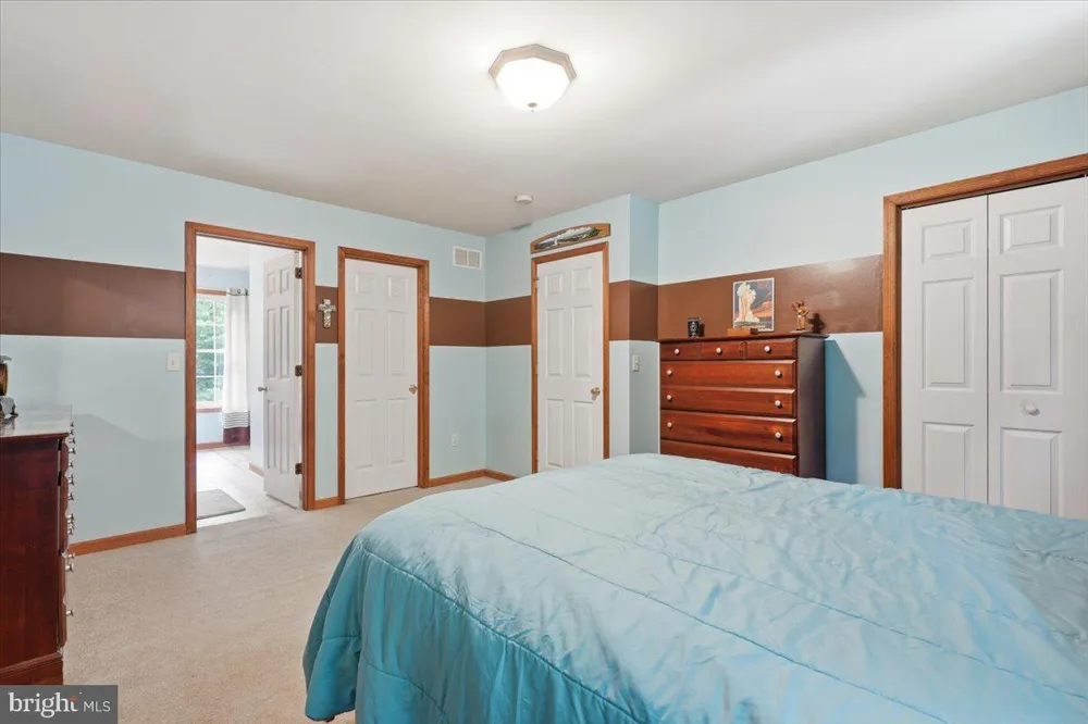 2210 GREEN STREET Lehighton, PA 18235