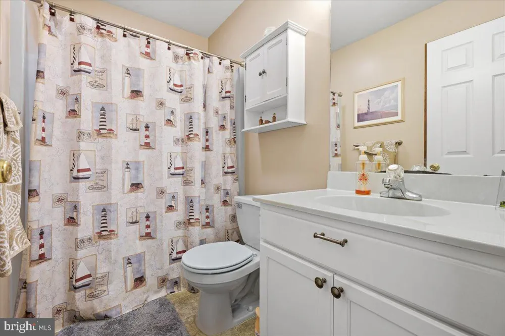 2210 GREEN STREET Lehighton, PA 18235