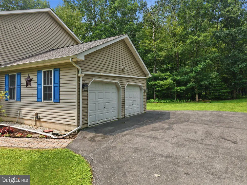 2210 GREEN STREET Lehighton, PA 18235