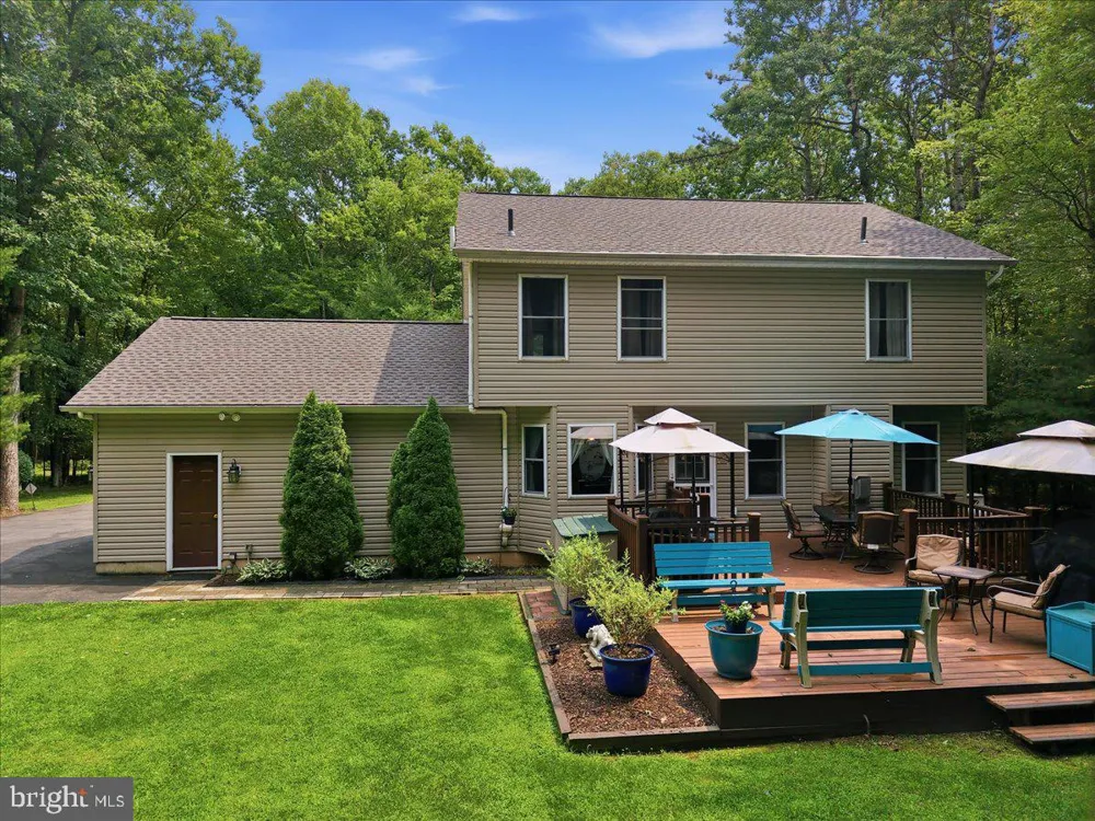 2210 GREEN STREET Lehighton, PA 18235