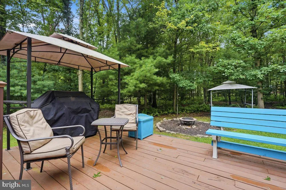 2210 GREEN STREET Lehighton, PA 18235