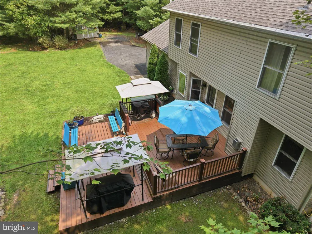 2210 GREEN STREET Lehighton, PA 18235