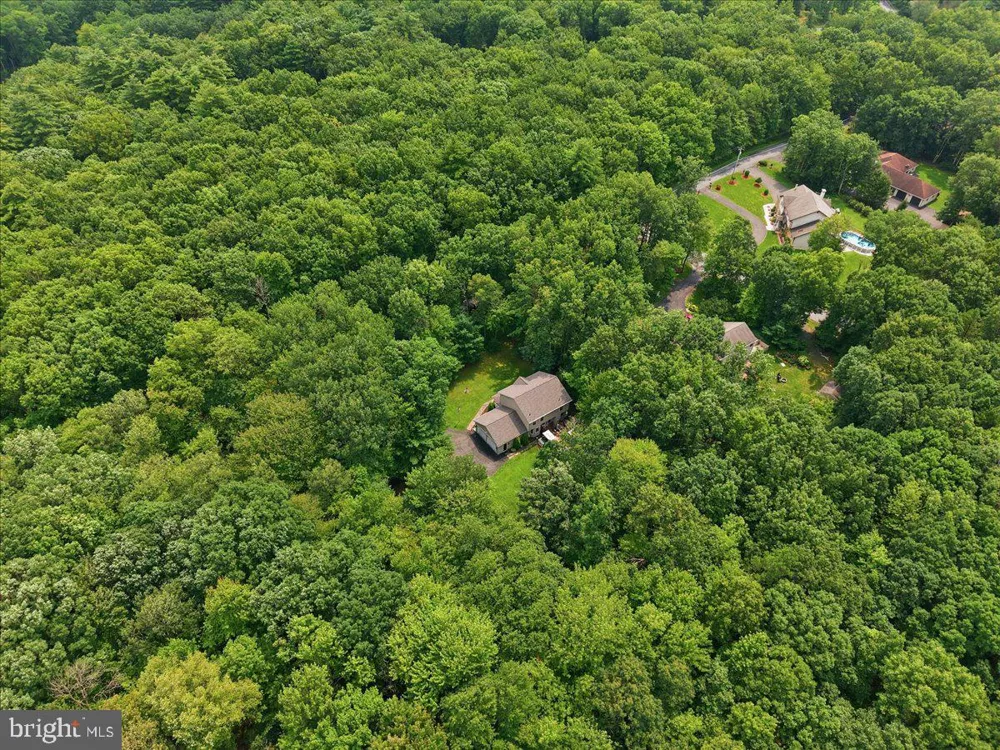 2210 GREEN STREET Lehighton, PA 18235