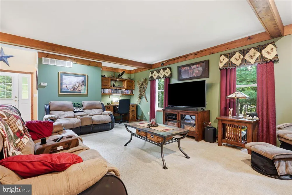 2210 GREEN STREET Lehighton, PA 18235