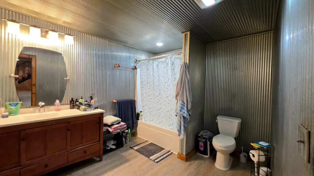 160 Poplar Dr Buchanan, TN 38222