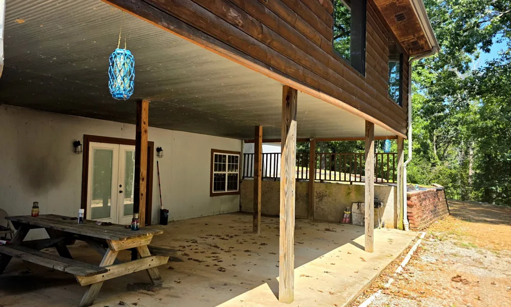 160 Poplar Dr Buchanan, TN 38222