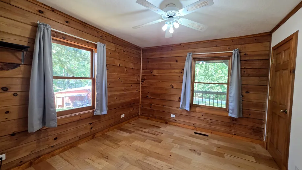 160 Poplar Dr Buchanan, TN 38222