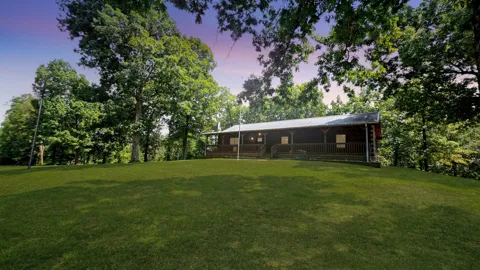 160 Poplar Dr