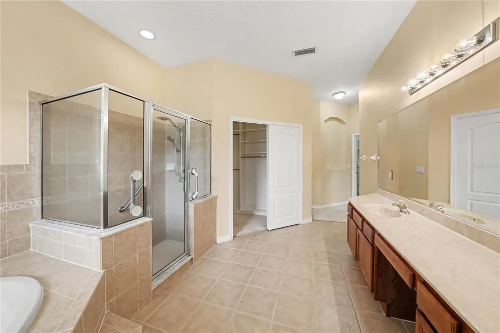 316 HARTS OAK PLACE Seffner, FL 33584