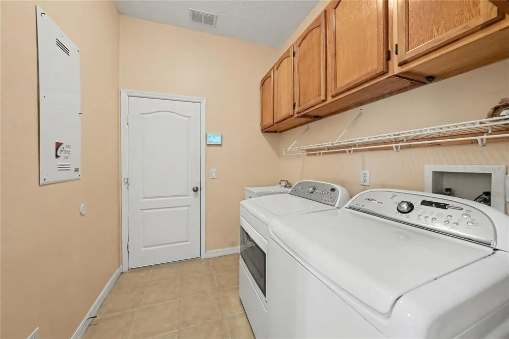 316 HARTS OAK PLACE Seffner, FL 33584