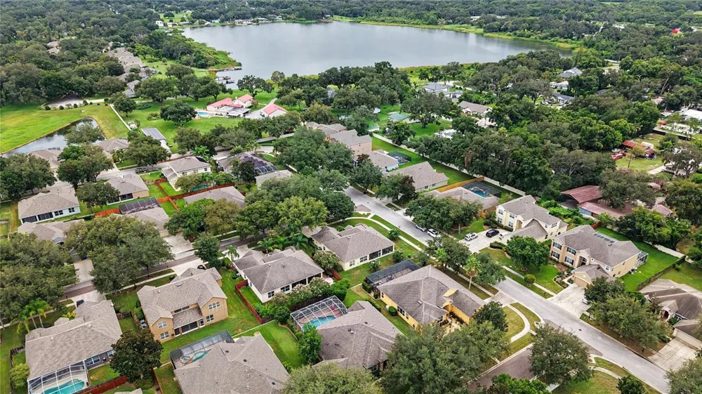 316 HARTS OAK PLACE Seffner, FL 33584