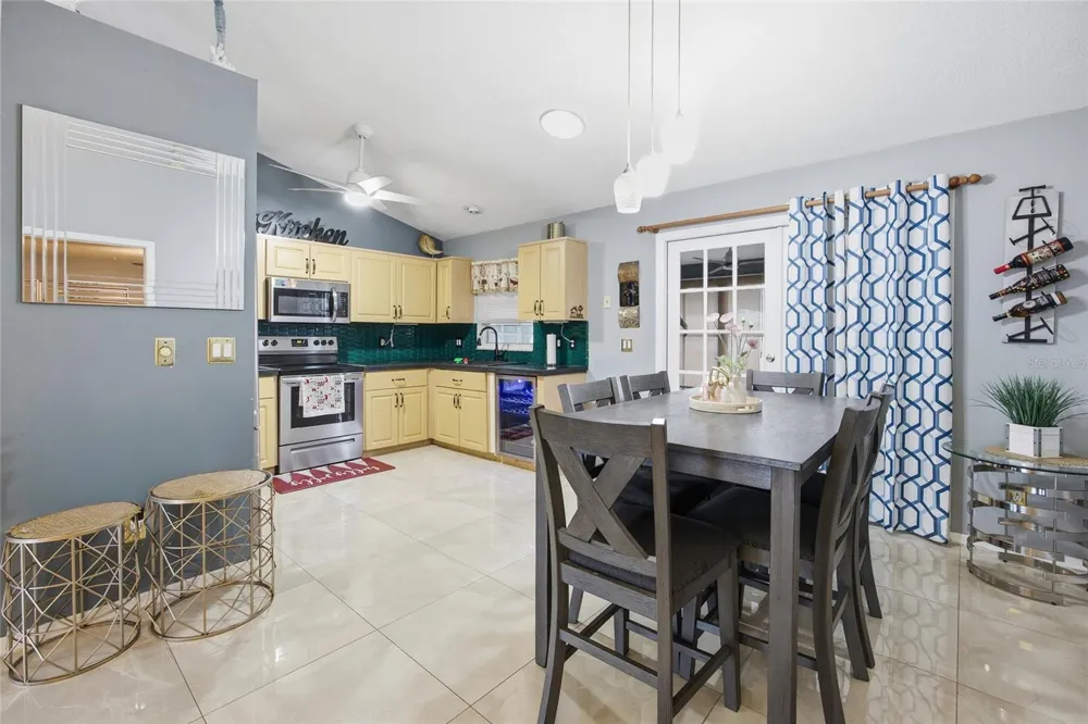 7770 SW 63RD AVE RD. ocala, FL 34476