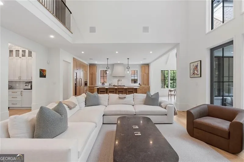 4847 Lake Forrest DR Sandy Springs, GA 30342