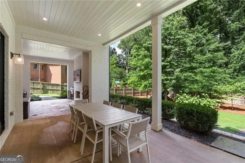 4847 Lake Forrest DR Sandy Springs, GA 30342