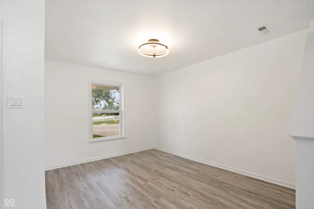 1364 Ellington Drive Shelbyville, IN 46176