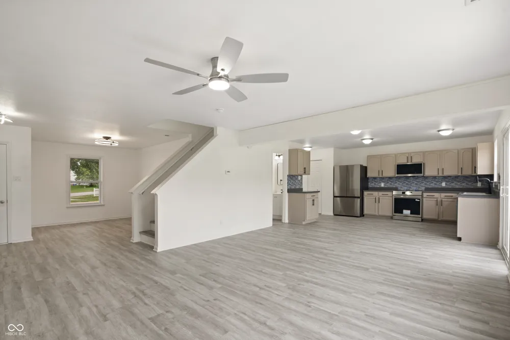 1364 Ellington Drive Shelbyville, IN 46176