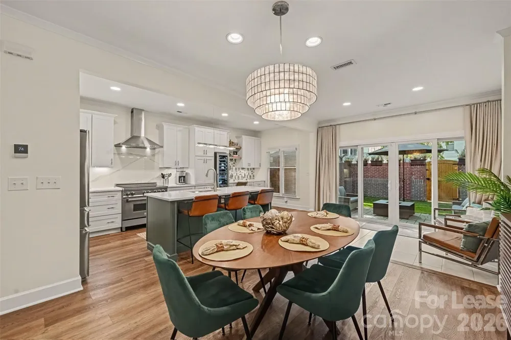 338 Settlers Lane Charlotte, NC 28202