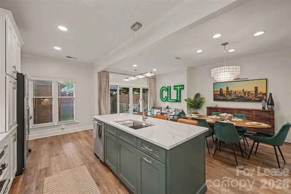 338 Settlers Lane Charlotte, NC 28202