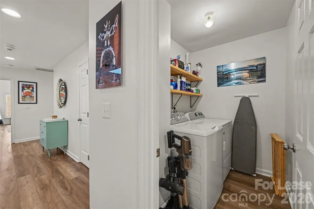 338 Settlers Lane Charlotte, NC 28202
