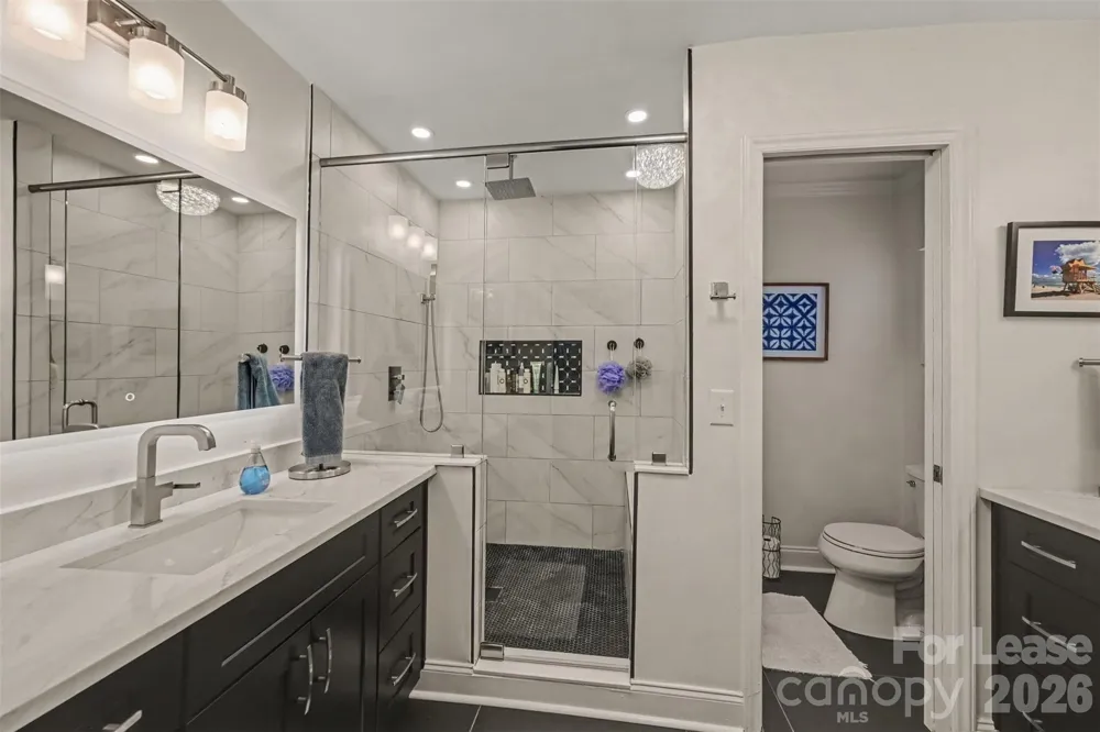 338 Settlers Lane Charlotte, NC 28202