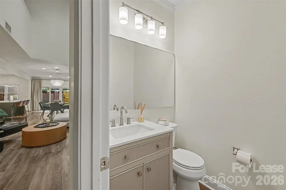338 Settlers Lane Charlotte, NC 28202