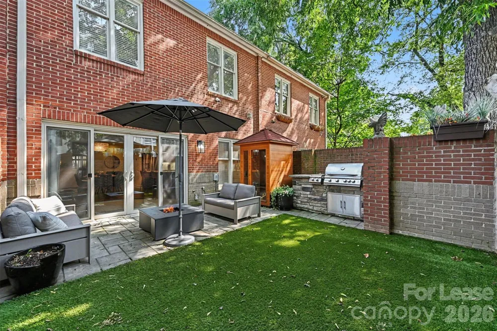 338 Settlers Lane Charlotte, NC 28202