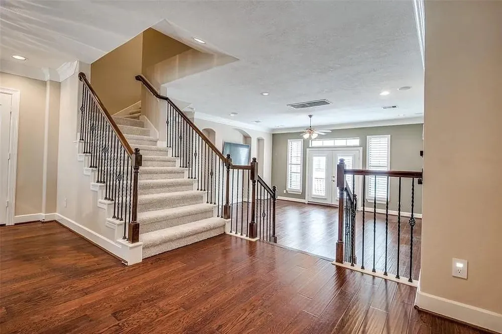 1126 Hempstead Villa Lane Houston, TX 77008