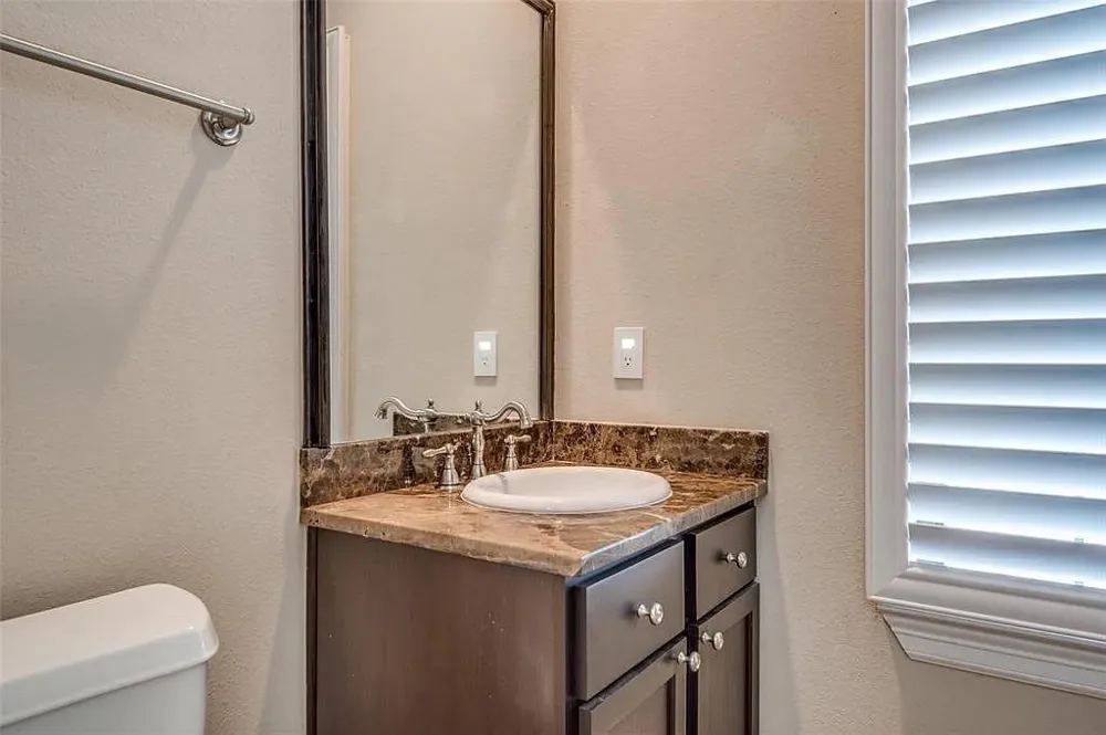 1126 Hempstead Villa Lane Houston, TX 77008
