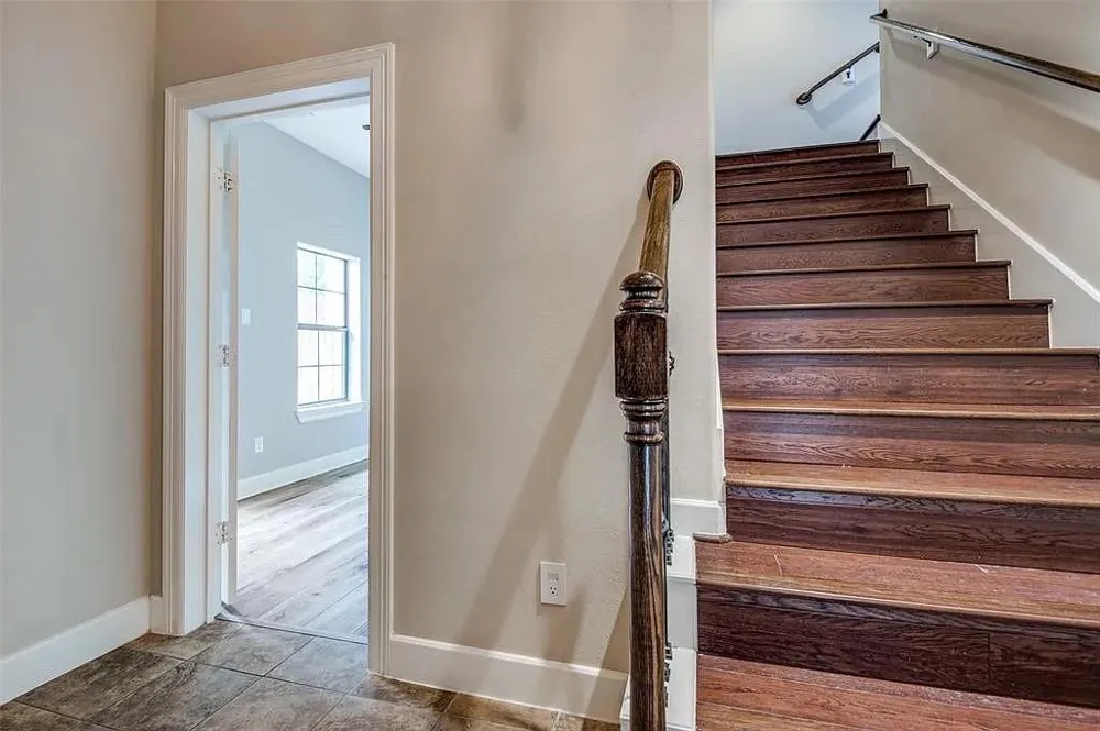 1126 Hempstead Villa Lane Houston, TX 77008