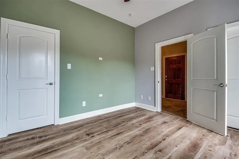 1126 Hempstead Villa Lane Houston, TX 77008