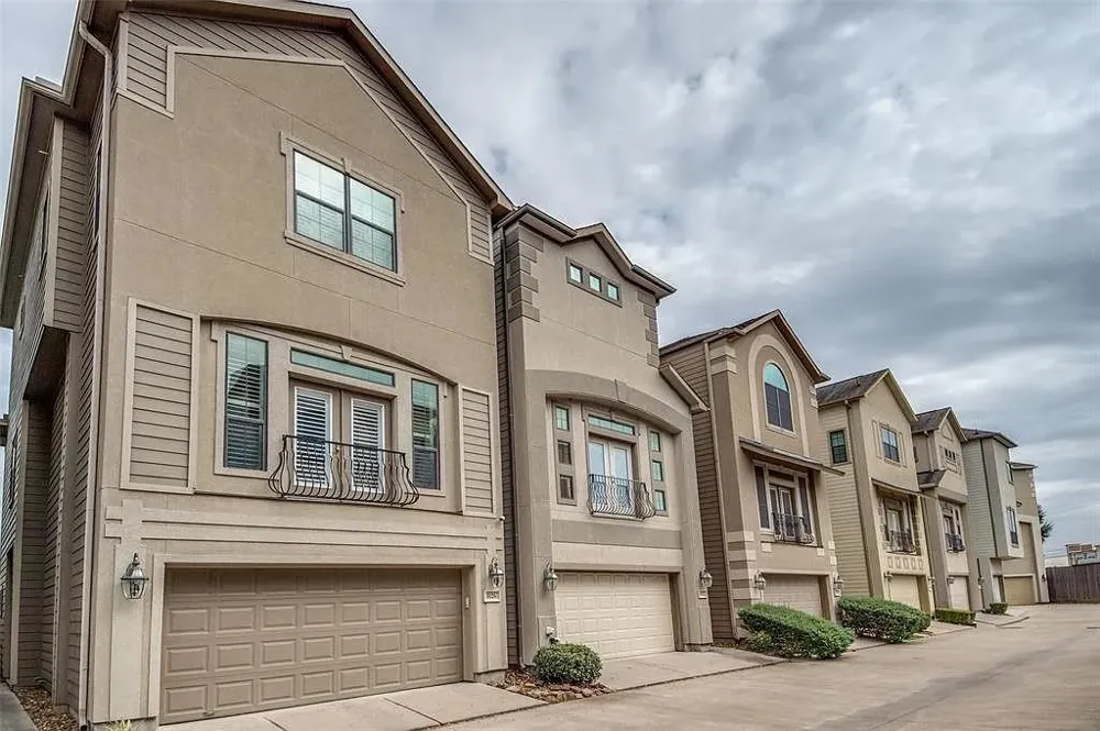 1126 Hempstead Villa Lane Houston, TX 77008
