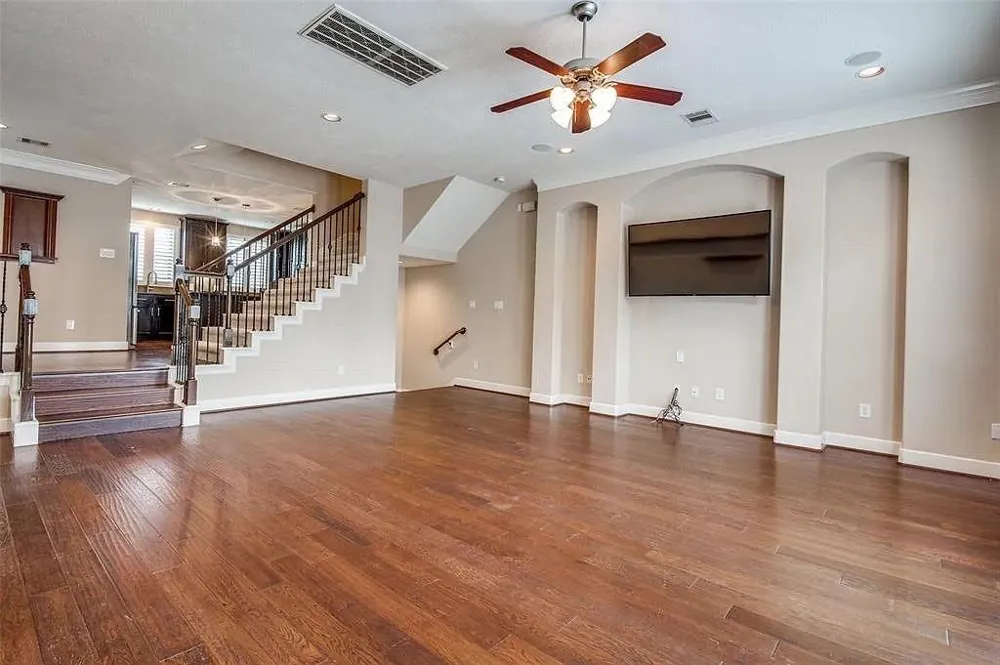 1126 Hempstead Villa Lane Houston, TX 77008