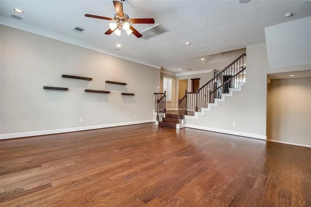 1126 Hempstead Villa Lane Houston, TX 77008