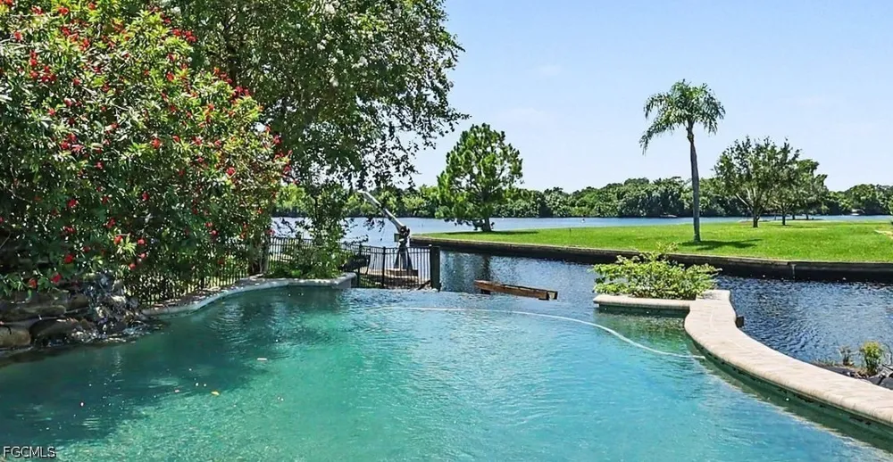 Traverse Drive Alva, FL 33920