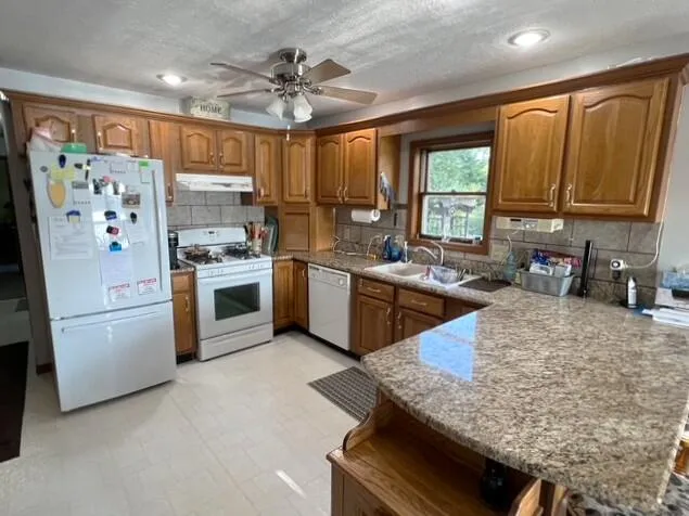 58310 E Clear Lake Road Fabius Township, MI 49093