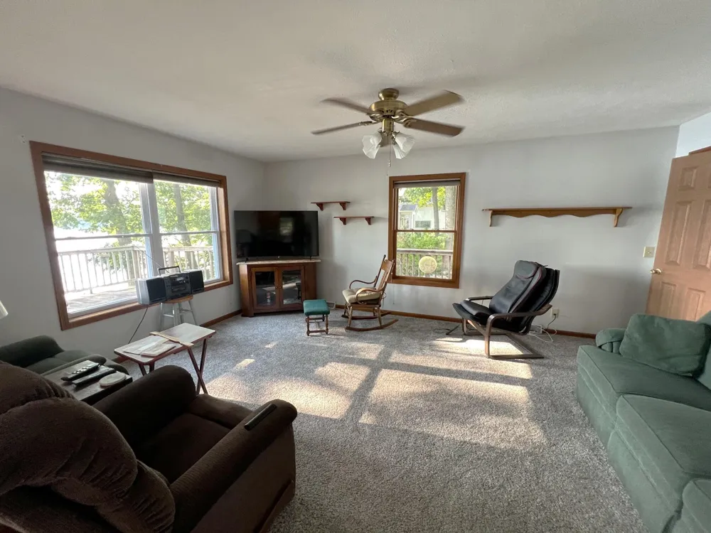 58310 E Clear Lake Road Fabius Township, MI 49093
